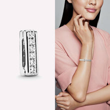 Load image into Gallery viewer, The Twinkling Charm