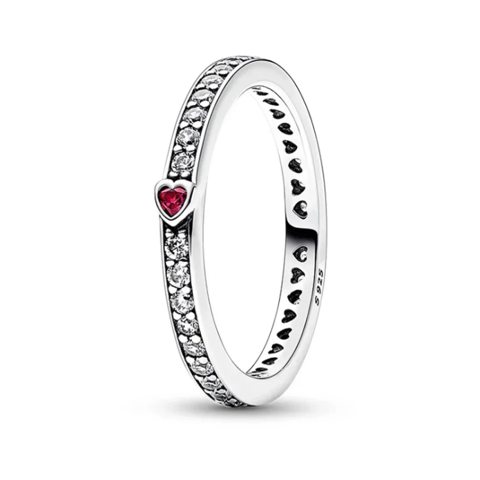 The Scarlet Whisper – Red Heart Pavé Ring